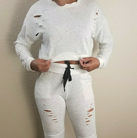 Jogging Suit - Picture 3 of 8